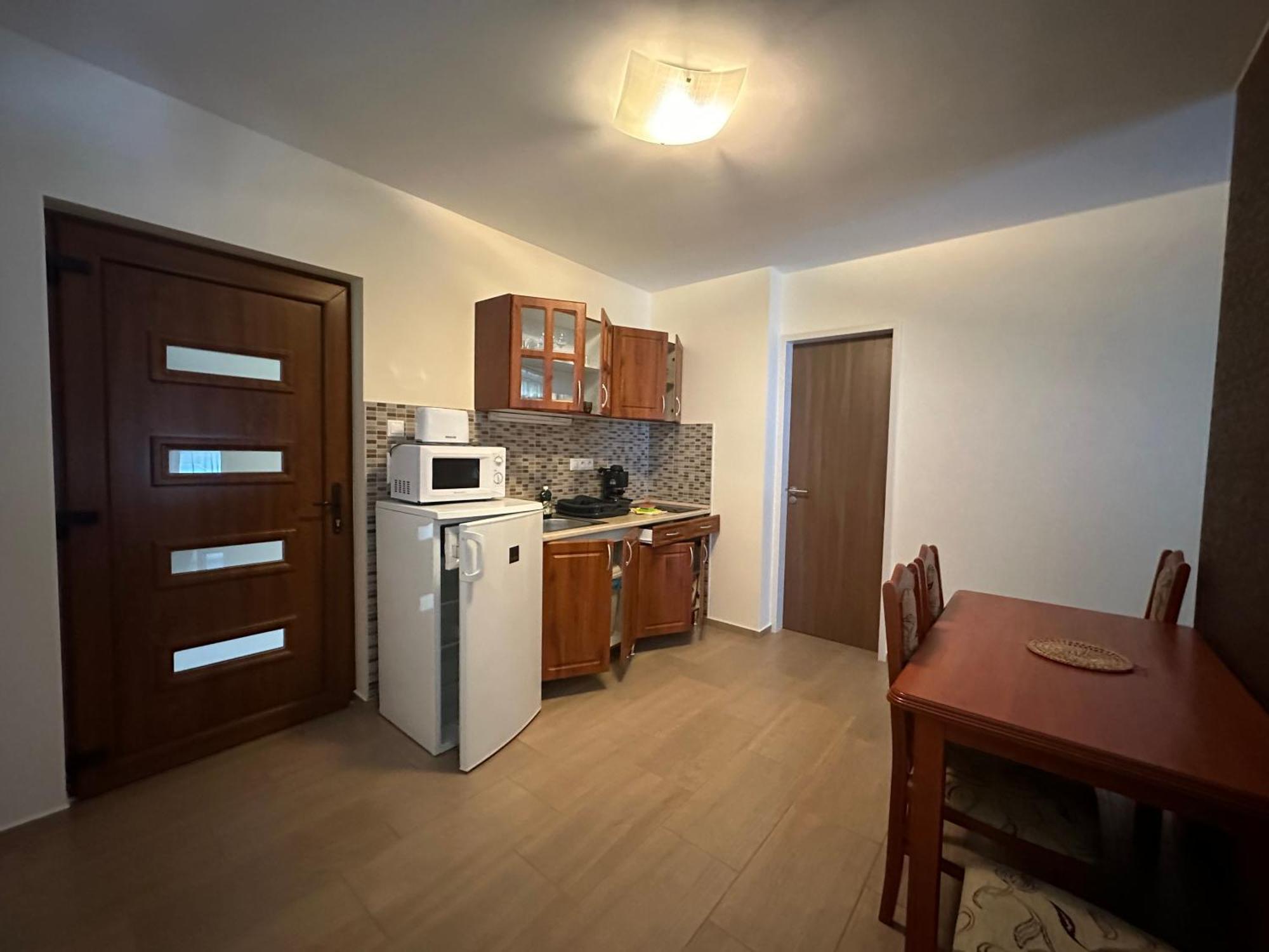 Csaladi Villa Balatonszemes Ngoại thất bức ảnh